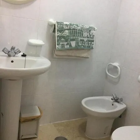 Lovely 2 Bedroom In Appartement Caleta de Fuste